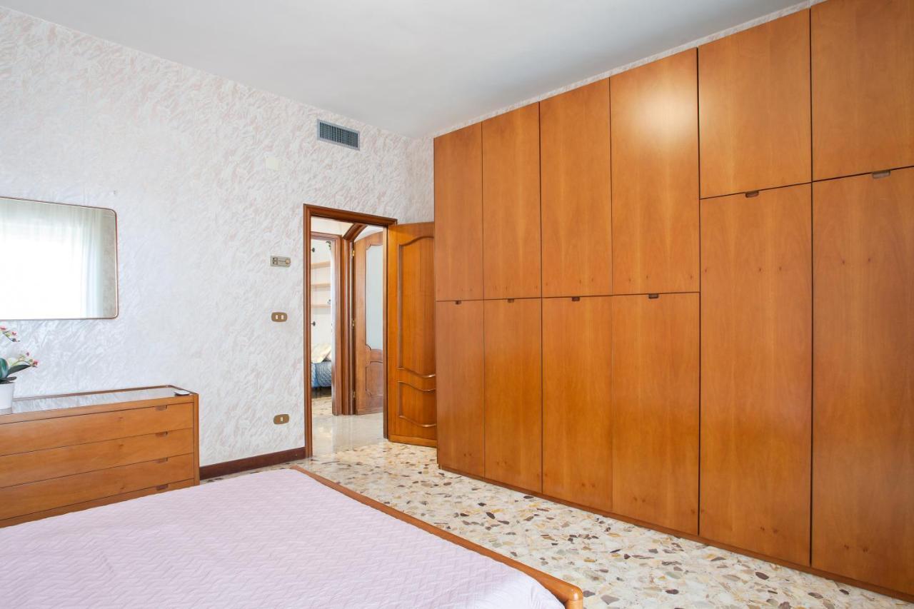 Pane & Pomodoro Beach Roomy Flat Бари Екстериор снимка