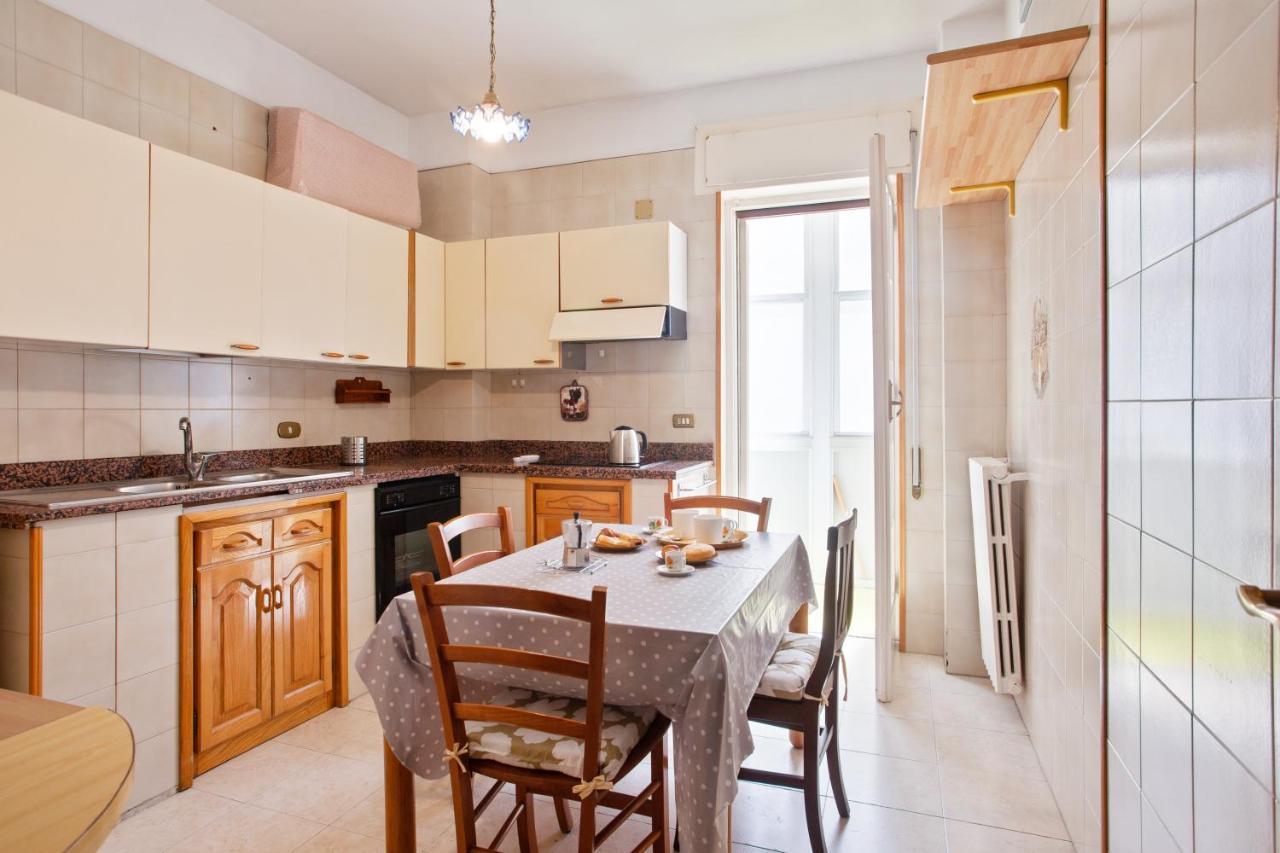 Pane & Pomodoro Beach Roomy Flat Бари Екстериор снимка