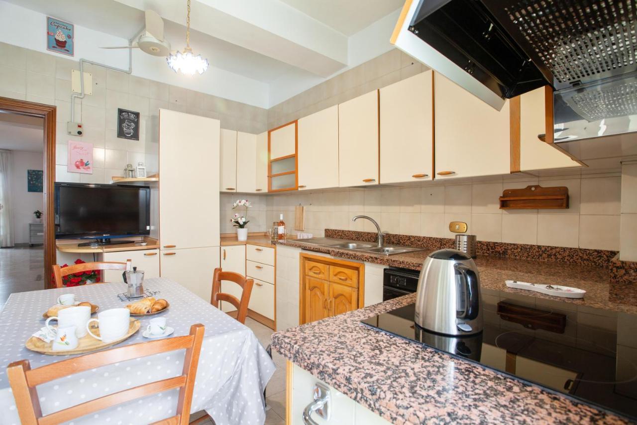 Pane & Pomodoro Beach Roomy Flat Бари Екстериор снимка