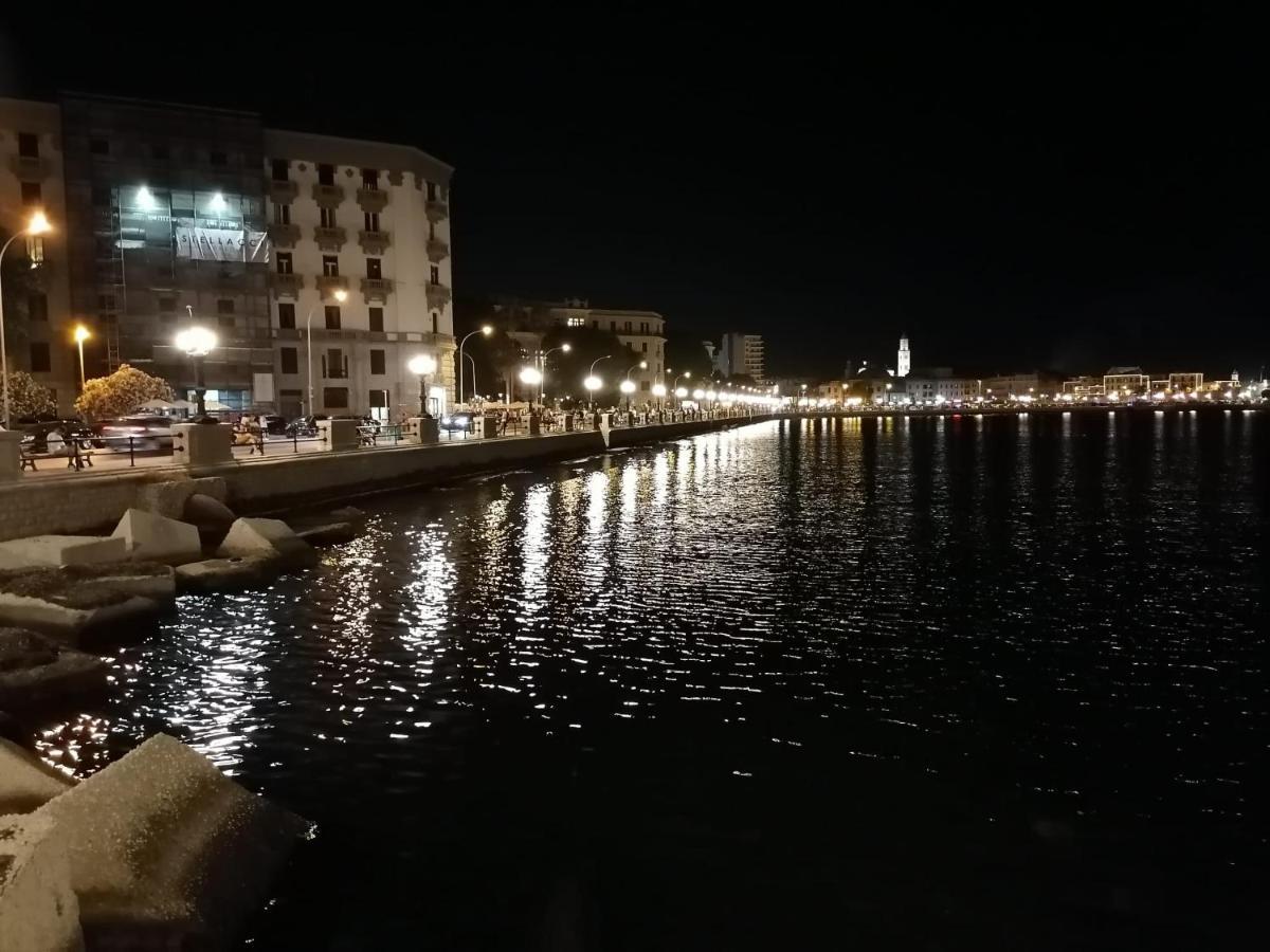 Pane & Pomodoro Beach Roomy Flat Бари Екстериор снимка